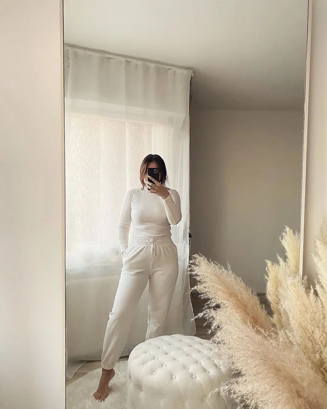 Effortlessly Ivory: Cozy Go-To Attire for Every Day